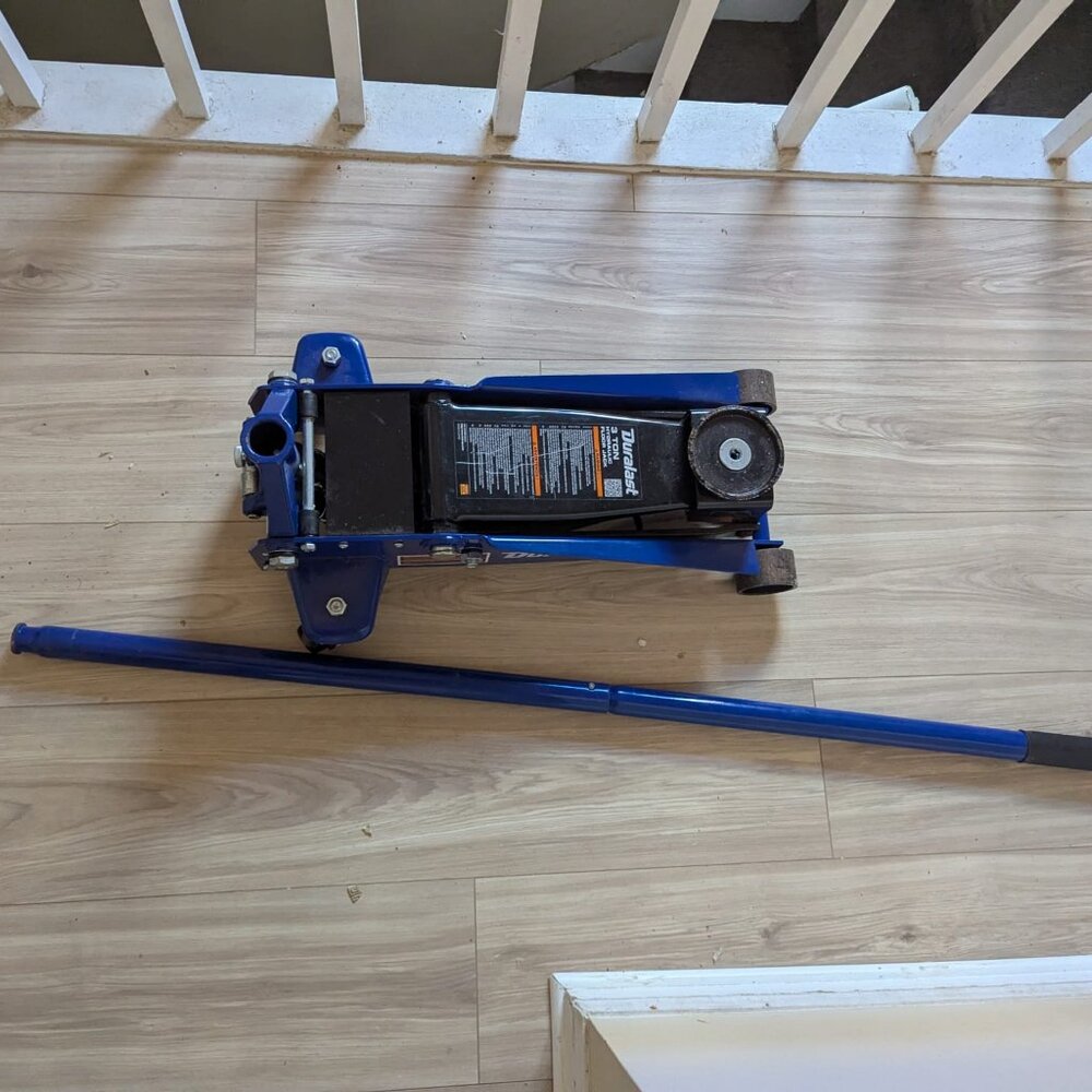 Duralast 3 Ton Garage Jack